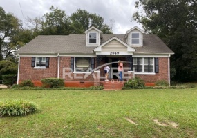 2949 Yale Avenue, Memphis, Tennessee 38112, ,Single Family,For Sale,Yale Avenue,1011